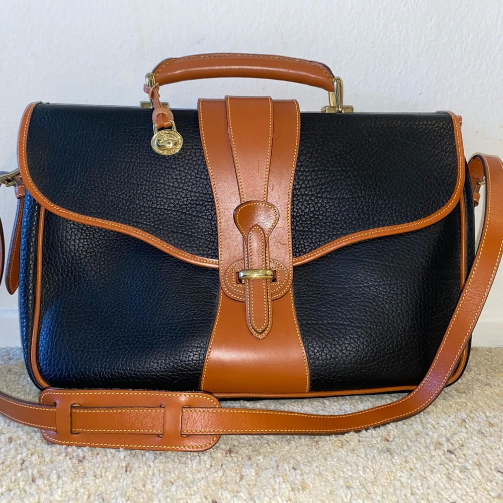 Vintage Dooney & Bourke Laptop, Messenger, shoulder bag. Like new, never used.